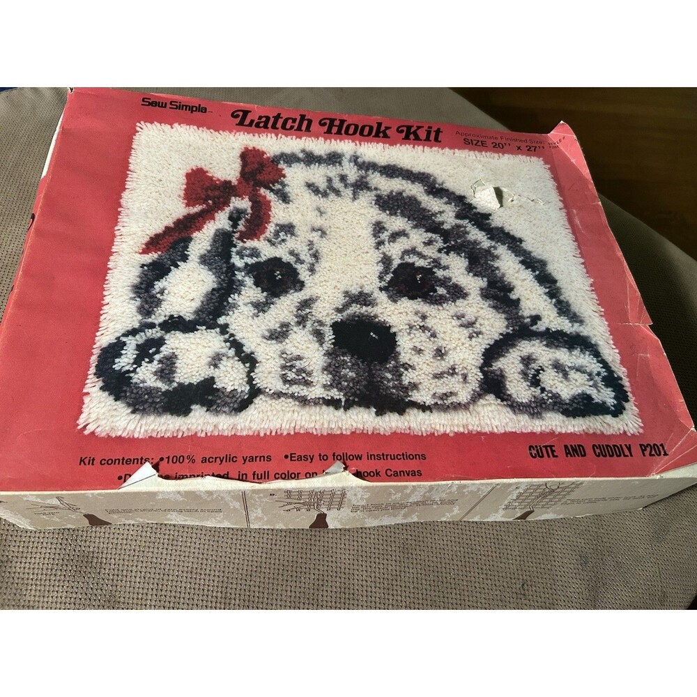 Vintage 1979 Rug Latch Hook Kit Cute & Cuddly P201 Puppy Dog in Box Sew Simple